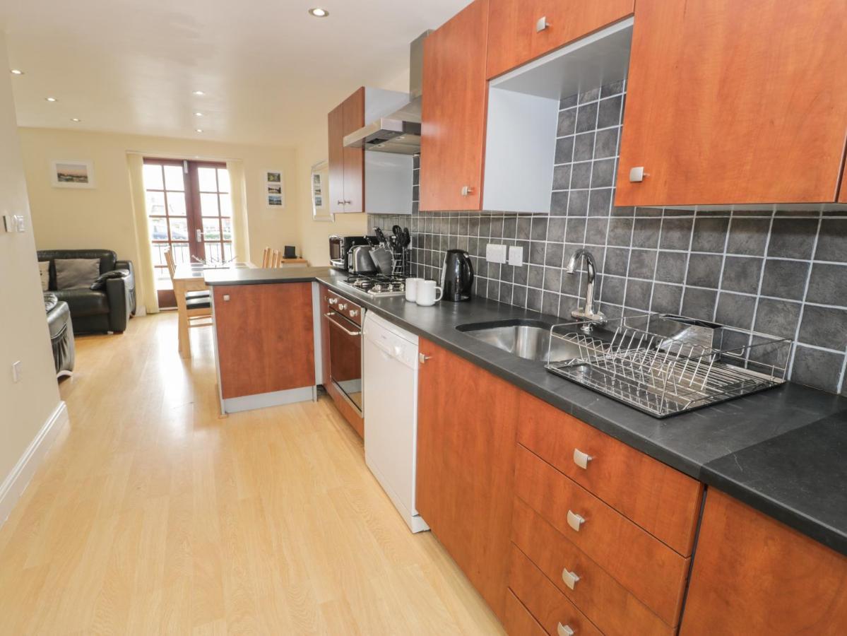 Whistle Stop Apartment بورثمادوج المظهر الخارجي الصورة